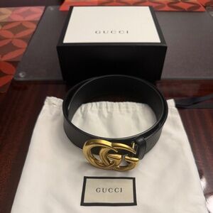 Gucci GG Marmont wide leather belt comes with box & dust bag